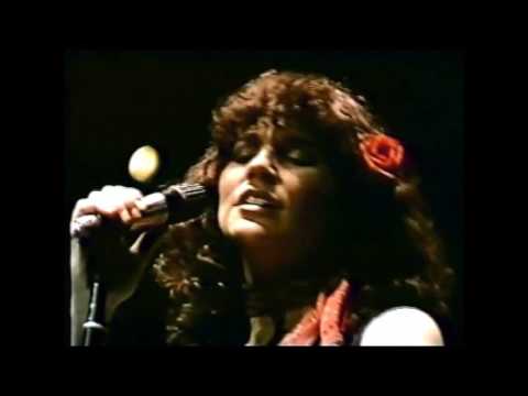 Linda Ronstadt Rocks! - Tumbling Dice &amp; You&#039;re No Good, Atlanta 1977
