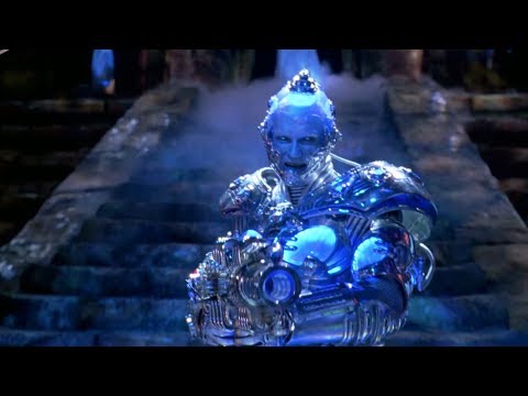 Mr. Freeze in Gotham Museum | Batman &amp; Robin