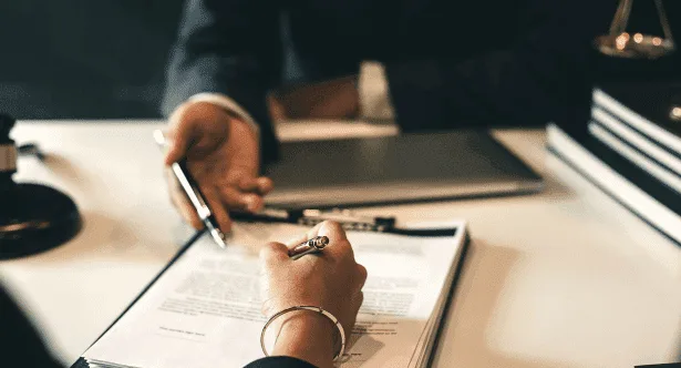 Contract Quirks: 10 Strangest Clauses Ever!