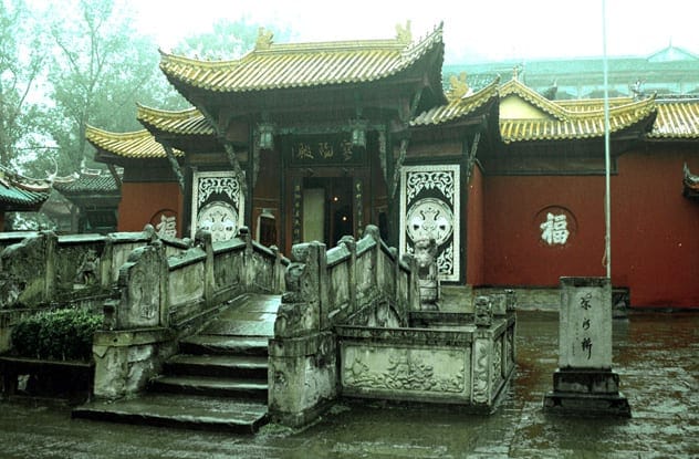 Fengdu Ghost City entrance