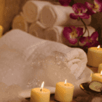 Top 10 Hilarious 'Friends' Chandler Bing Moments