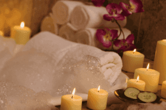 Top 10 Hilarious 'Friends' Chandler Bing Moments