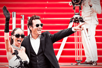 Celeb BFFs: 10 Surprising Celebrity Friendships!