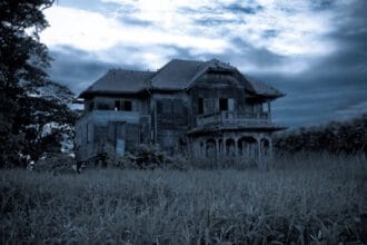 10 Spooky Hawaiian Legends That Will Haunt Your Dreams