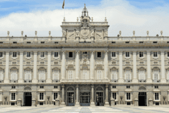 Weird Royal Traditions: You Won't Believe #6!