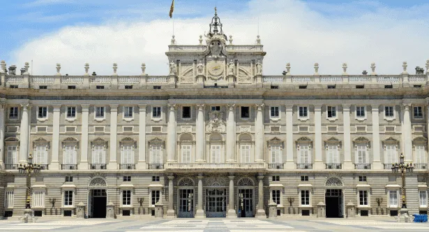 Weird Royal Traditions: You Won't Believe #6!