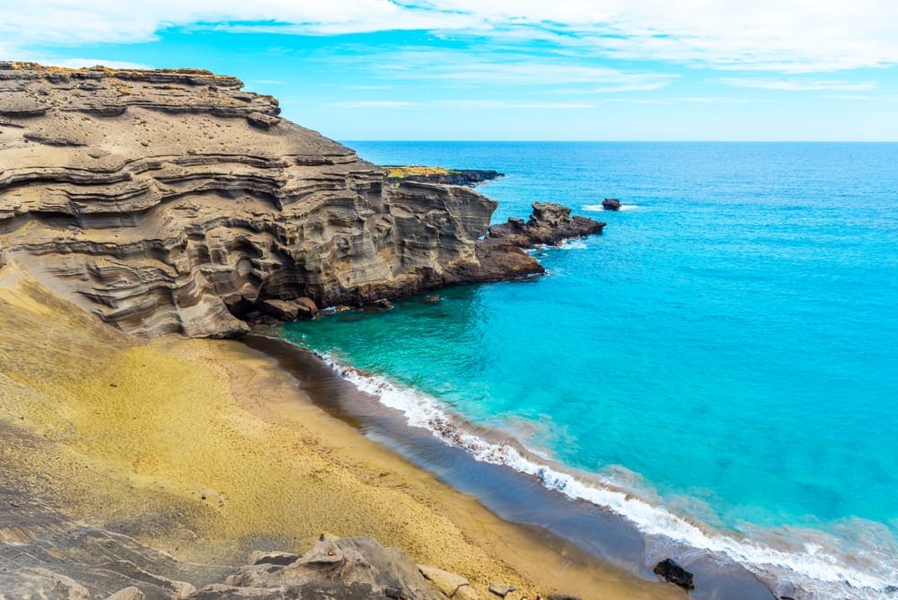 Green sands of Papakōlea Beach