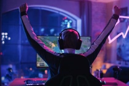 10 Hilarious Game Tutorials That Don't Bore You to Death