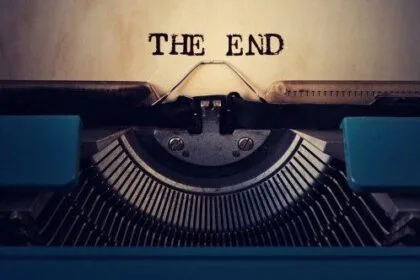 10 Writers With Weird & Unexpected Deaths
