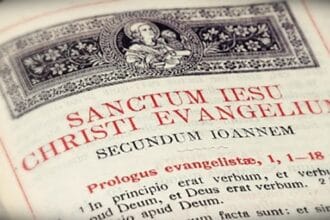 10 Amazing Facts Every Book Lover Should Know