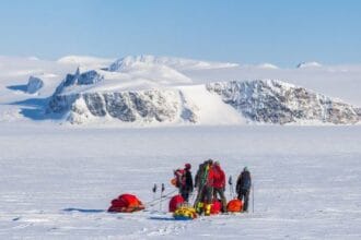 10 Lost Polar Explorers: Tragic Arctic & Antarctic Fates