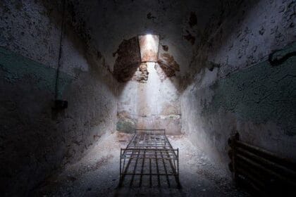 10 Jaw-Dropping Facts About America's First Mega-Prison