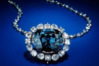 10 Stunning Missing Gems & Jewels – Lost Treasure!