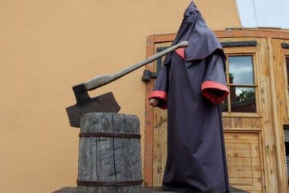 10 Notorious Executioners Who Shaped History