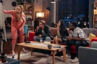 Sitcom Metamorphosis: 10 Shows That Reinvented Themselves