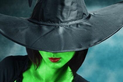 Stage Frights: 10 Epic Live Theater Fails!