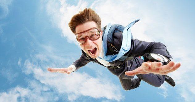 Extreme Survivors: 10 Tales of Falling from the Sky