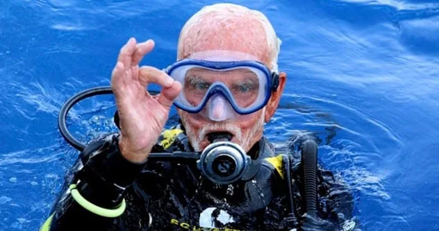 Ray Woolley, the world’s oldest scuba diver