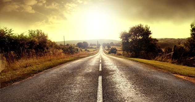 10 Haunted Roads: Spooky Urban Legends to Chill Your Spine