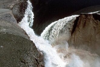 Top 10 Deadliest Dam Failures in World History