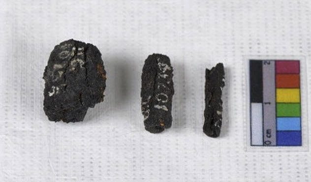 5-egyptian-iron-beads