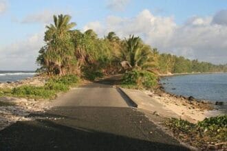 10 Amazing Facts: Life in Tuvalu, The Tiny Island Nation