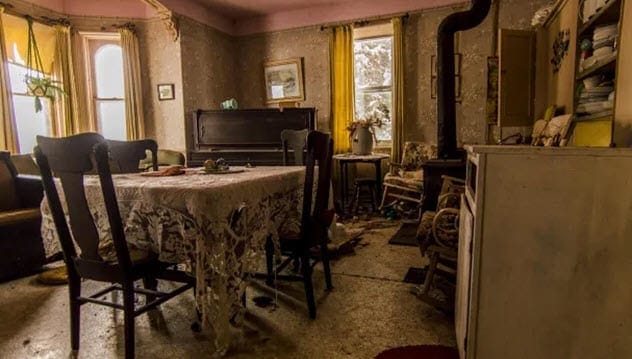 Abandoned house in Ontario