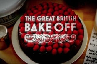 10 Bizarre Cakes Too Weird for Bake Off!