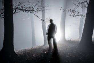 10 Bizarre 19th Century Tales: Unexplained & Creepy Events