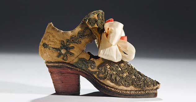 Masculine to Feminine: 8 Items Originally for Men