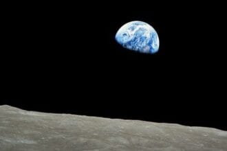 10 Puzzling Astronaut Tales: Mysteries from Space Missions