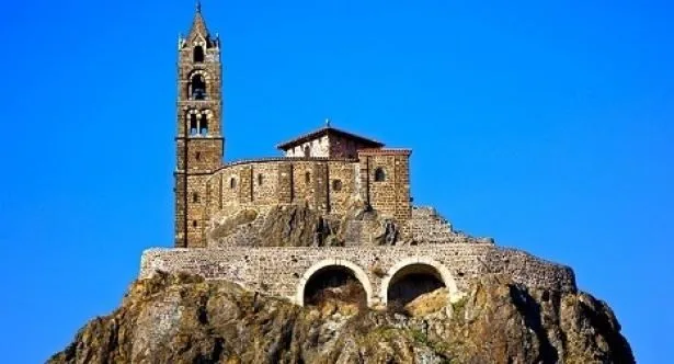 10 Ancient Marvels: World's Most Hard-to-Reach Buildings