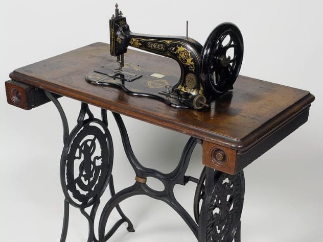The sewing machine's historical development