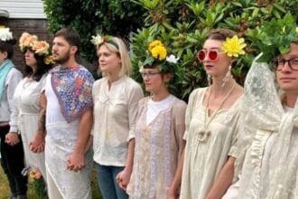 10 Chilling Cult Films You Absolutely Must Watch