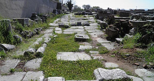 10 Amazing Facts About Ancient Roads You Never Knew