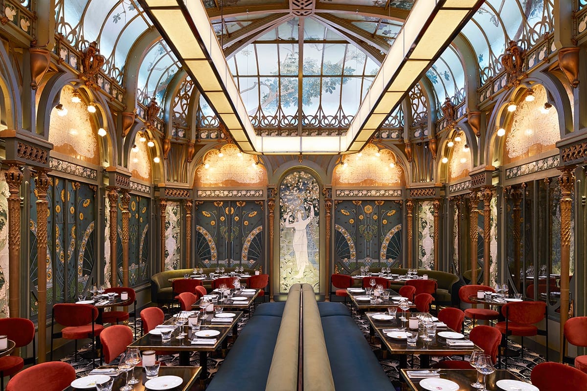 Beefbar's art nouveau interior