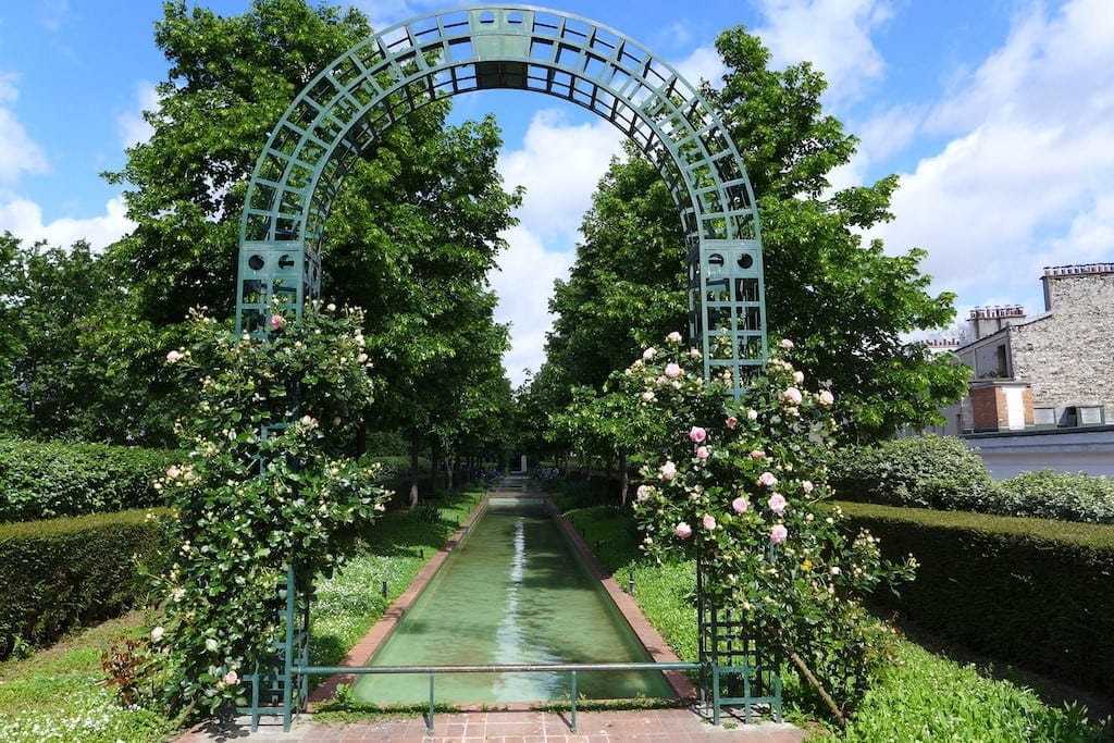 Promenade Plantée's garden walk