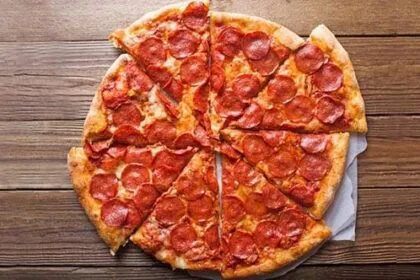 10 Epic Times Food Became the Ultimate Weapon