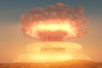 Nuke Mishaps: 10 Irresponsible Nuclear близкие Calls