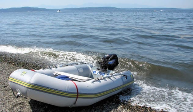 Rubber dinghy