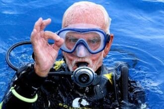 9 Uplifting Stories to Brighten Your Week & Restore Faith