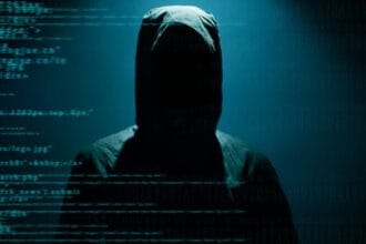 10 Dark Motivations: Why People Troll Online & How to Cope