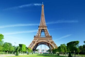 10 Iconic Buildings: Shocking Original Unbuilt Designs!