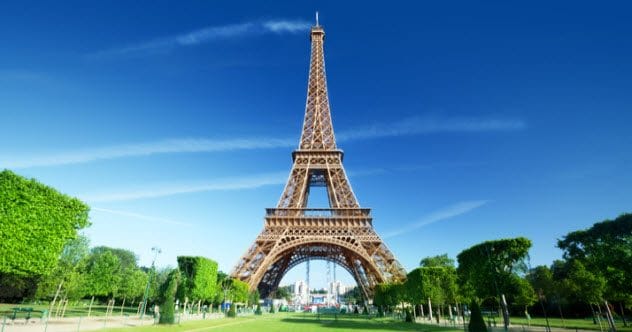 10 Iconic Buildings: Shocking Original Unbuilt Designs!