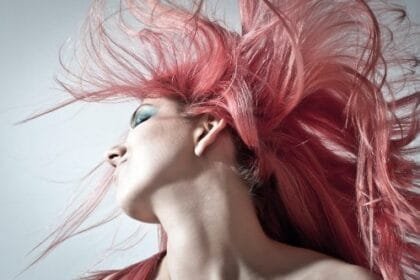 10 Gross & Weird Body Hair Facts You Didn't Know