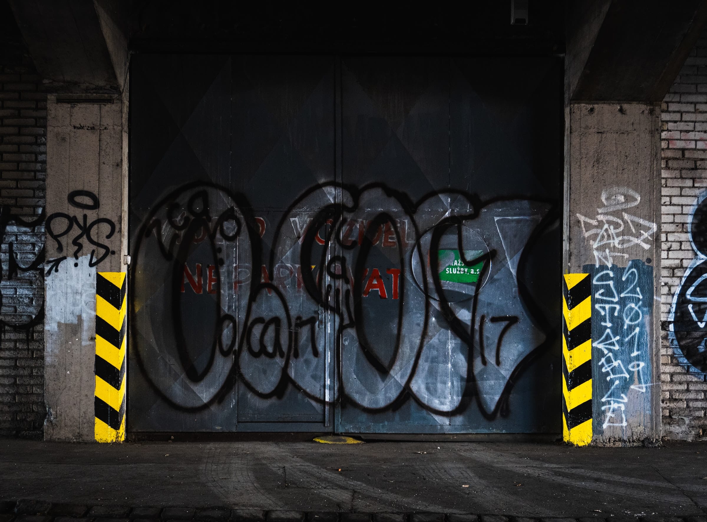 wall with graffiti