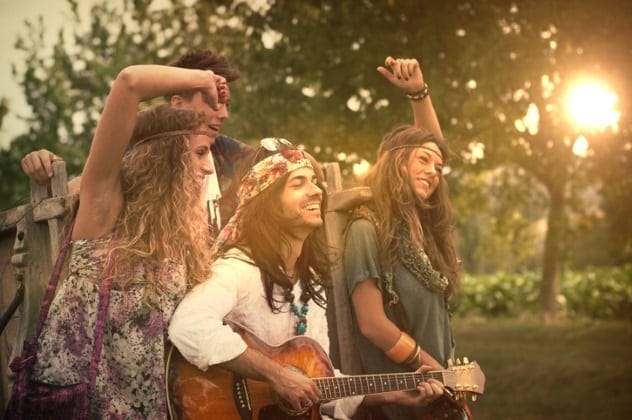Group of young people typical of the 1960s hippie counterculture.