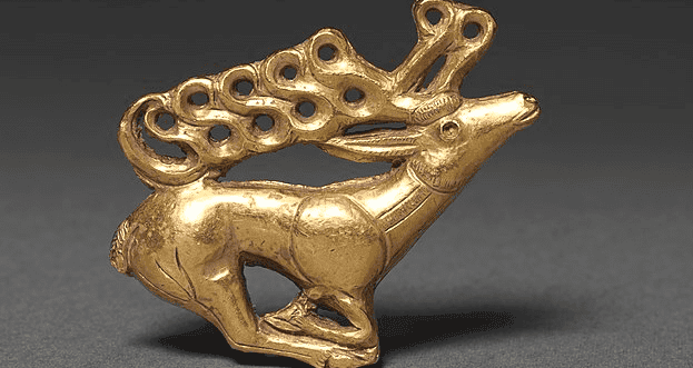 10 Dazzling Ancient Gold Artifacts That Shine Through Time