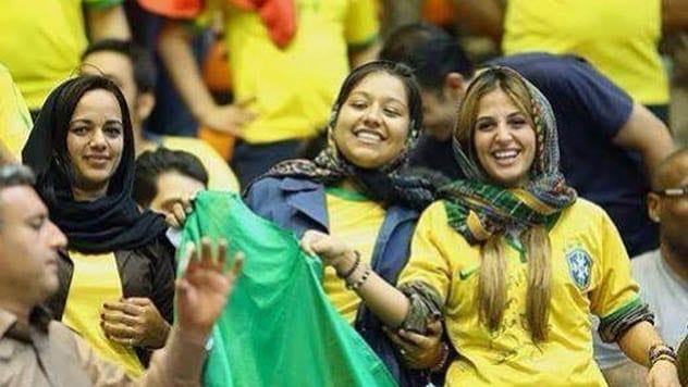 Iranian women wearing Brazil jerseys