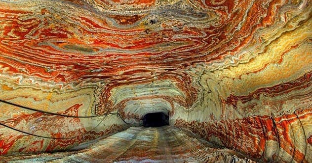 Top 10 Natural Wonders You Absolutely Must Visit